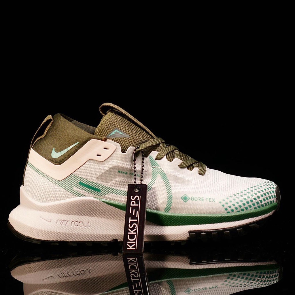 Nike - Pegasus Trail 4 "Goretex Green" - HIGH QUALITY PREMIUM SNEAKERS