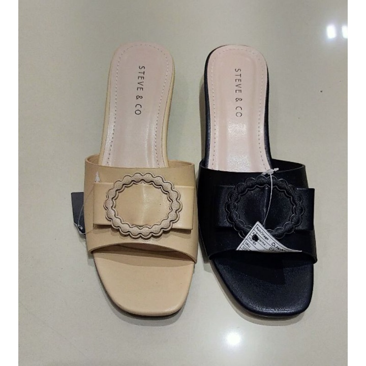 sandal flat Steve and co