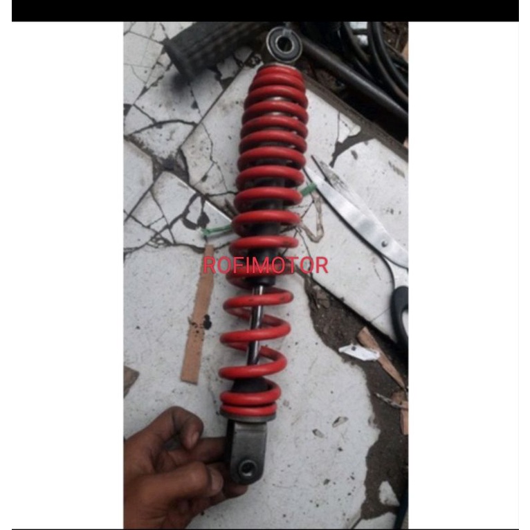 Shock belakang Suzuki spin 125 original