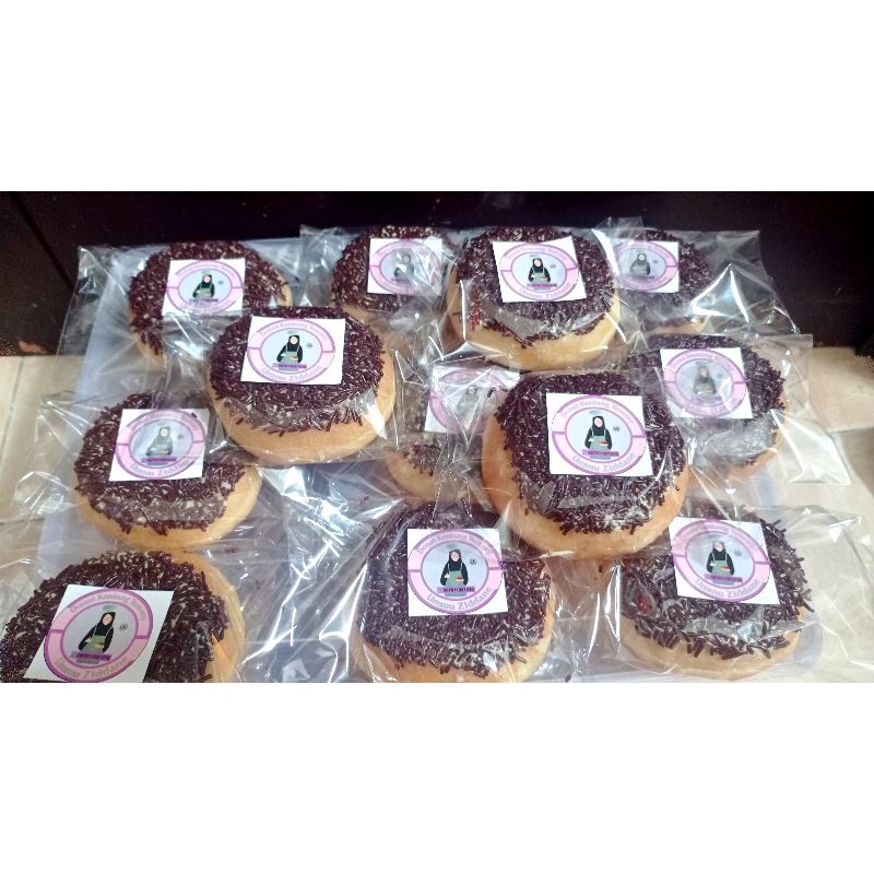 

Donut kentang toping meses isi 6pcs