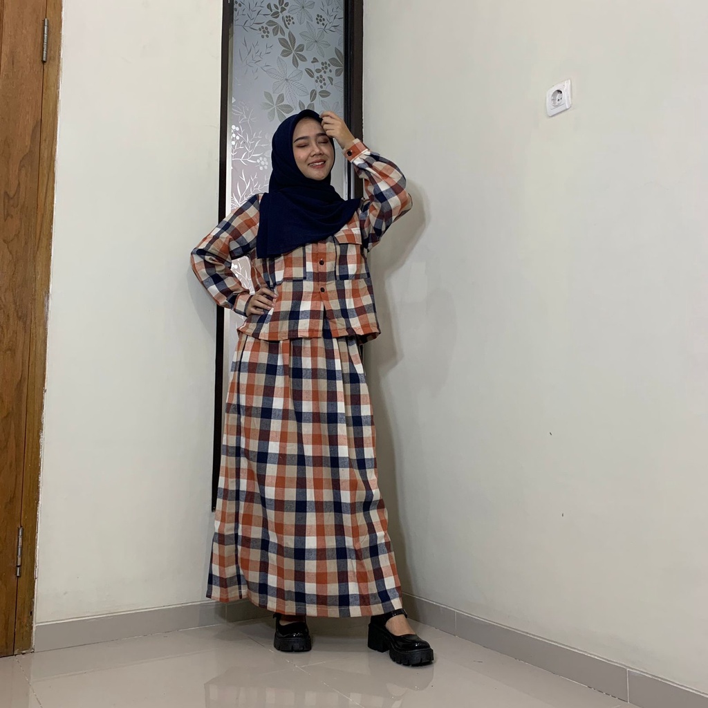 Flanel One Set by Hijabylo