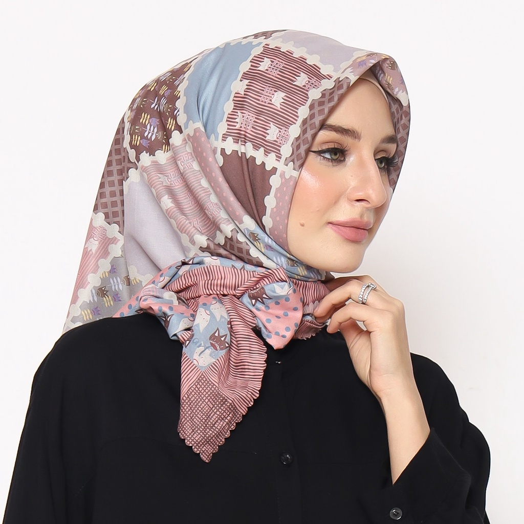 NAMI - PINK Diiva Scarf Voal Motif Print Premium Jilbab Hijab Kerudung Segiempat