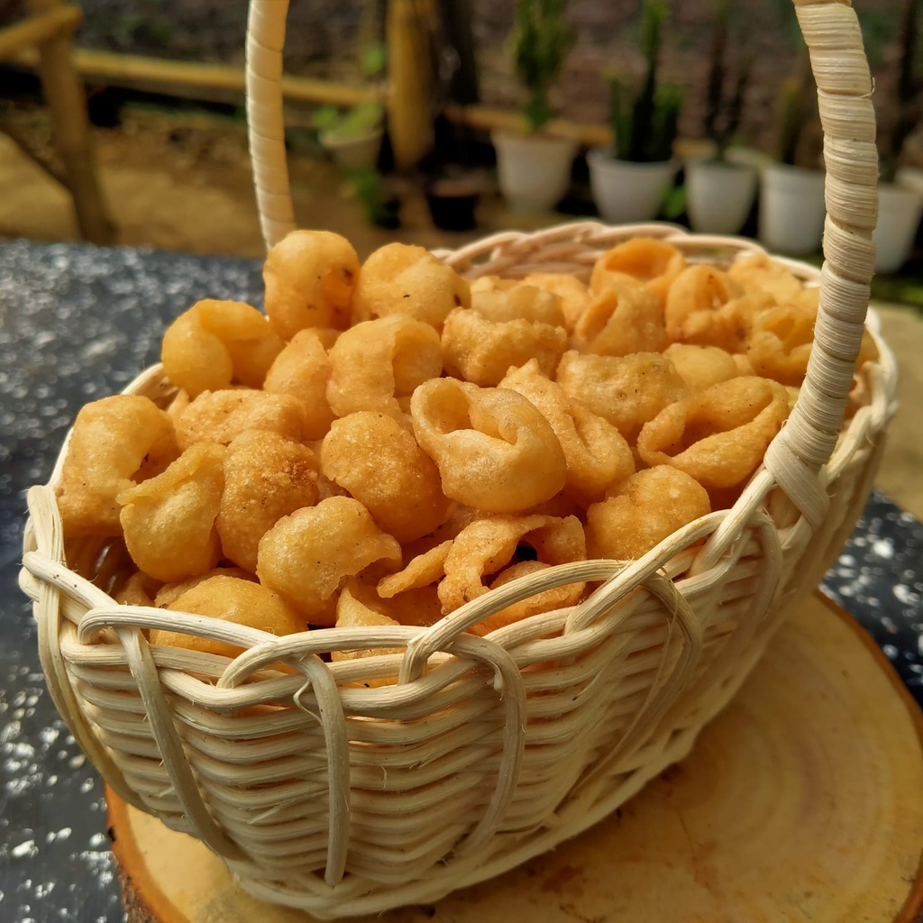 

Pothil | Potil Singkong Ketumbar Teman Nyemil dan Campuran Makanan Berkuah | Kemasan 500gr