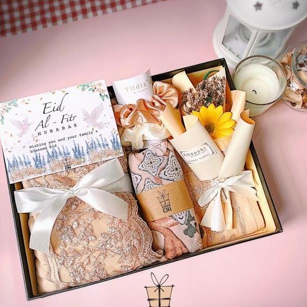 Kikoochi Ramadhan - Hadiah Kado Ulang Tahun Hampers Mukena Idul Fitri Storlinida