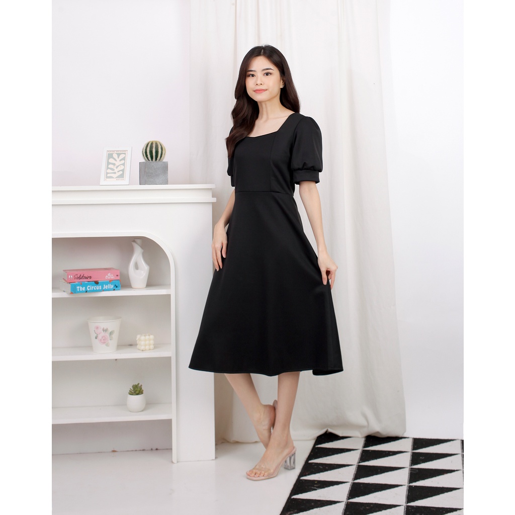 Basic id fashion Dres korean style scuba  / Dres natania scuba  / Dres vintage pesta