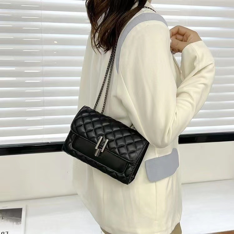 Tas Wanita Korea Fashion TS-26 / Tas Selempang Bahu Elegan