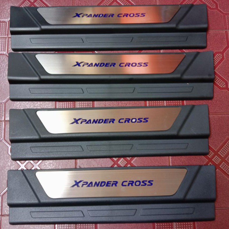 Sillplate samping Xpander Cross