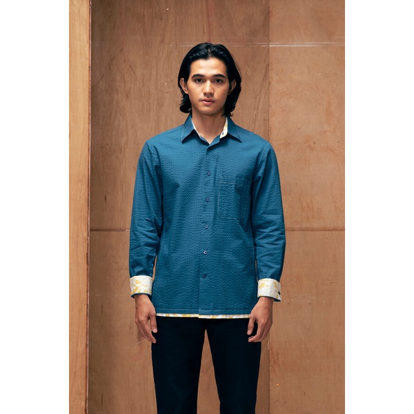 bateeq - Kemeja Batik Pria lengan panjang Navy