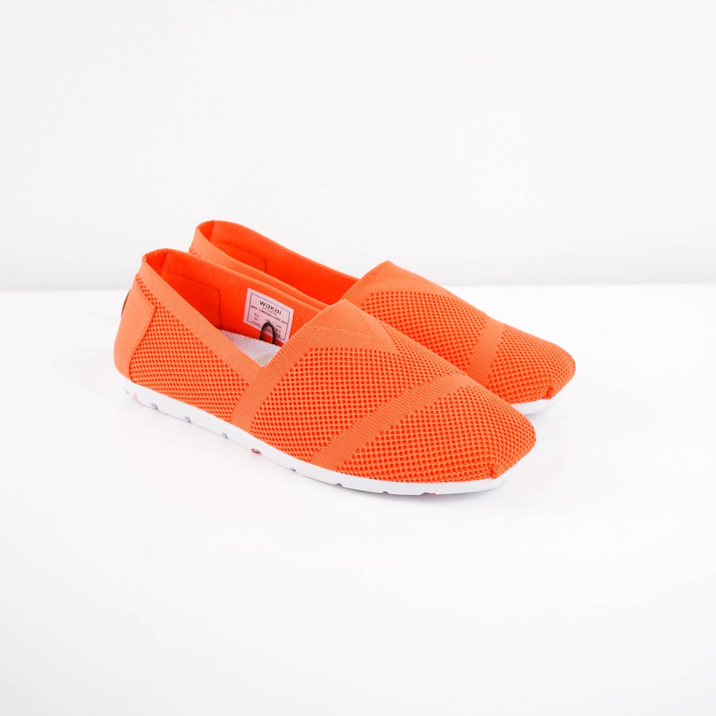 Wakai Core Knit SlipOn Women - Oxy Fire