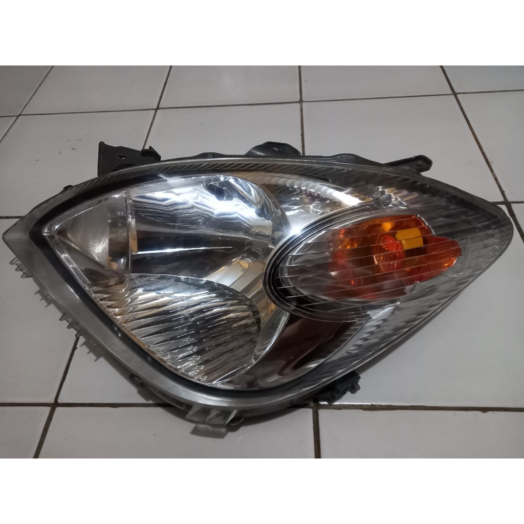 Head Lamp AVANZA XENIA OLD