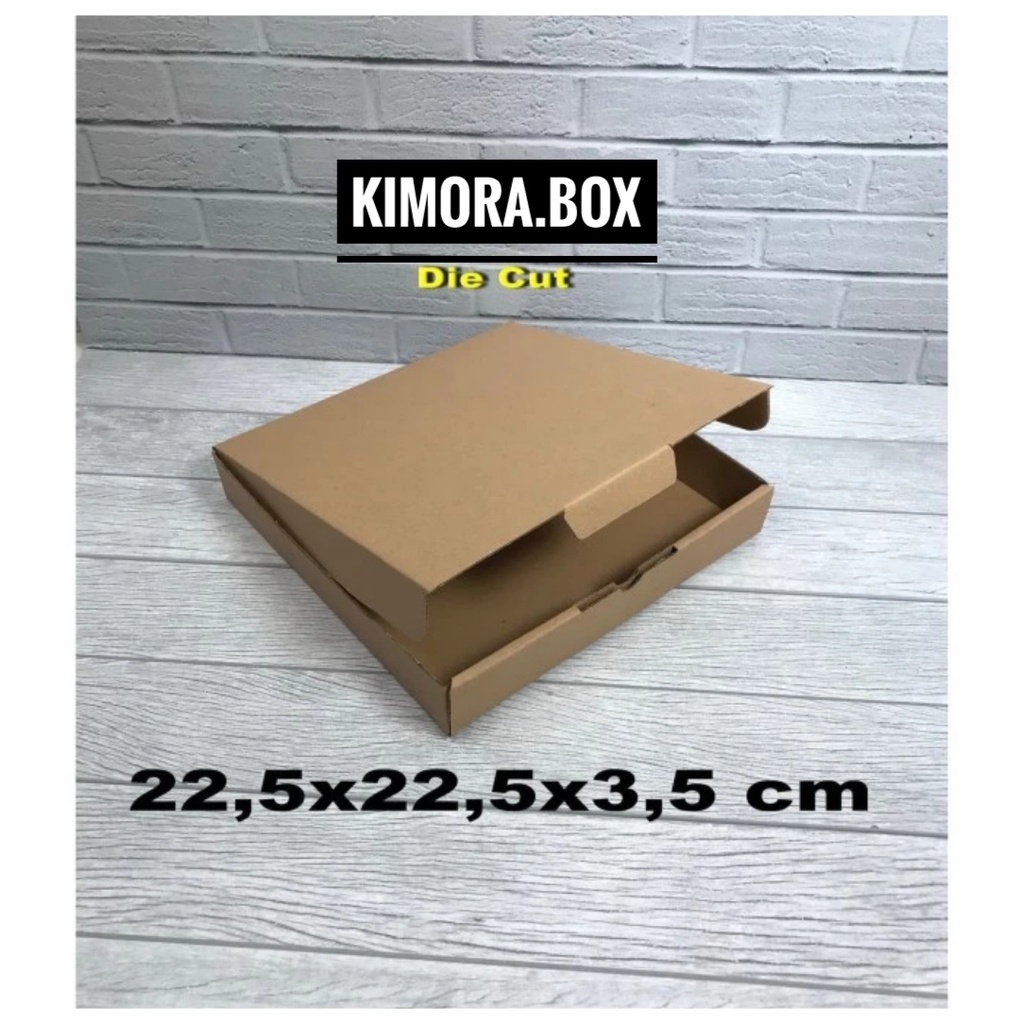 

Kardus karton uk. 22,5x22,5x3,5 cm...die cut box kotak Aksesoris dll