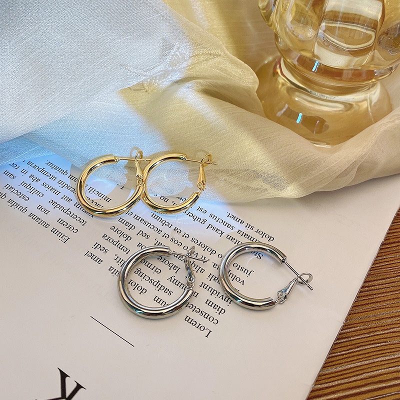 Silver/Gold Plated Round Popular Earrings Ear Hoop for Love (Takota 038)