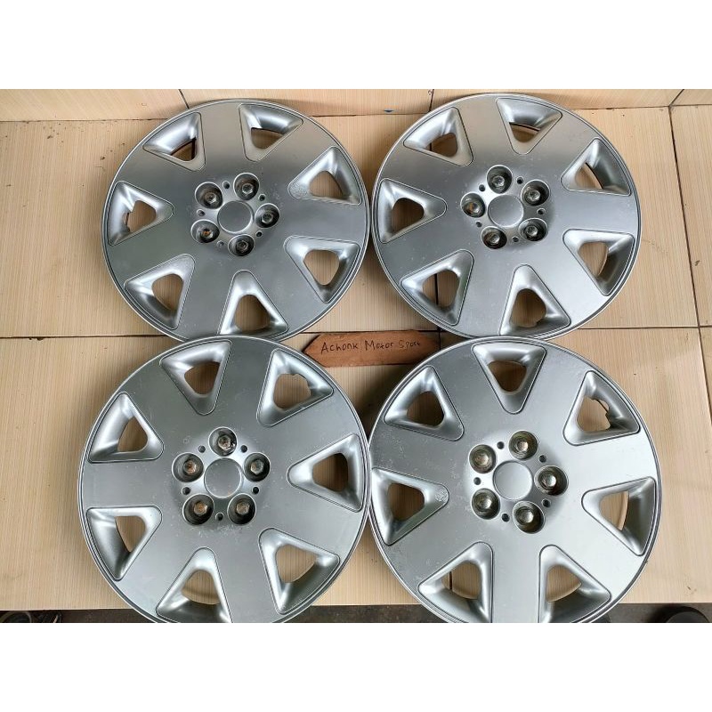 wildop dop velg Daihatsu Terios ring 16