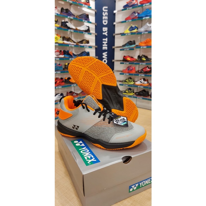 {MentariStore} Sepatu Badminton YONEX POWER CUSHION 37 WIDE SHB-37WEX ORIGINAL - LIGHT GRAY 40 Disko