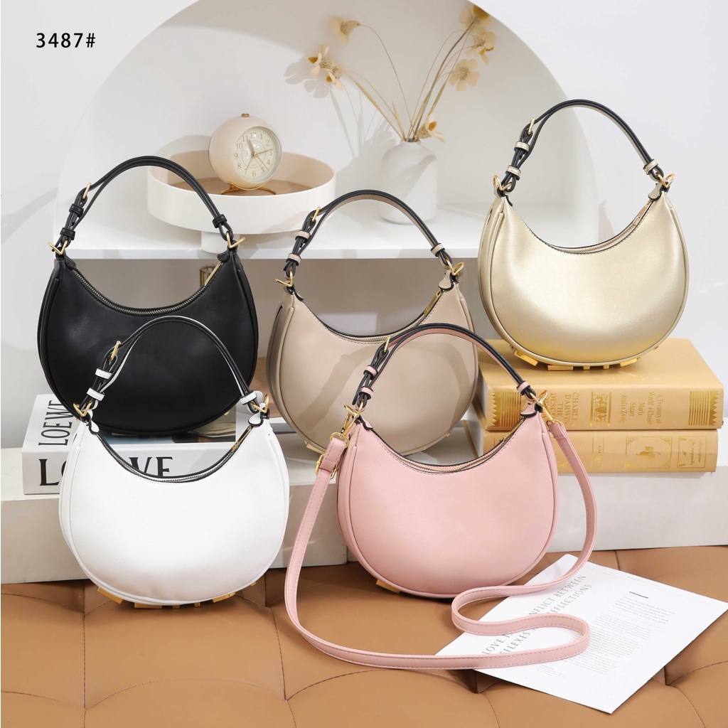 FD Small Leather Bag 3487