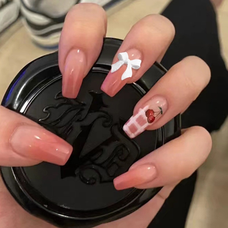 Kuku palsu 3d nail art timbul lucu fake nails panjang estetik esthetic elegan elegant motif imut cantik wedding pengantin mewah warna biru merah ungu tanpa lem yang lem