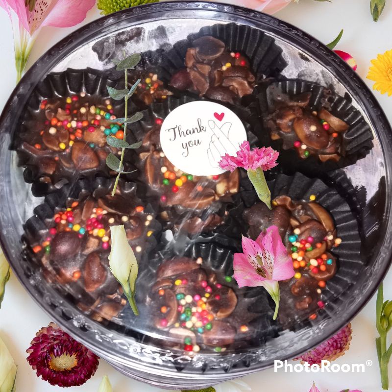 

kacang coklat