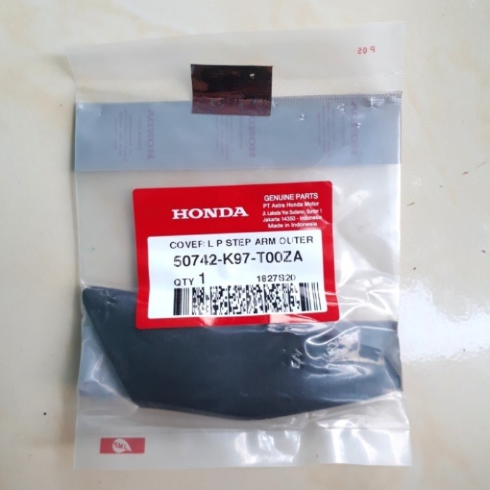Cover Step Arm Outer L Kiri Cover Pijakan Kiri PCX 150 K97 Asli AHM 50742K97T00ZA