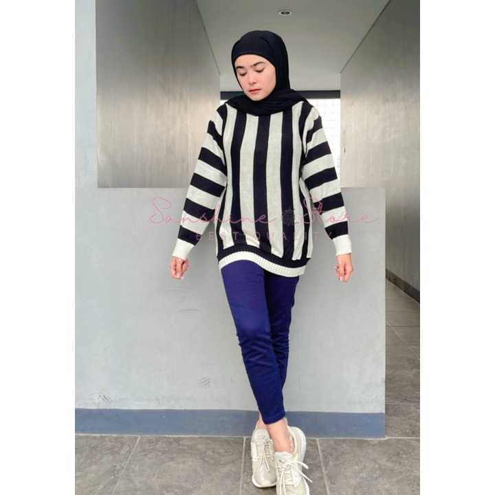 Alena Atasan Rajut Blouse Wanita Salur