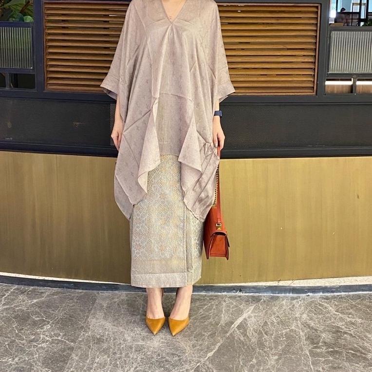 SALE BLOUSE VISCOSE POLOS (HANYA ATASAN)