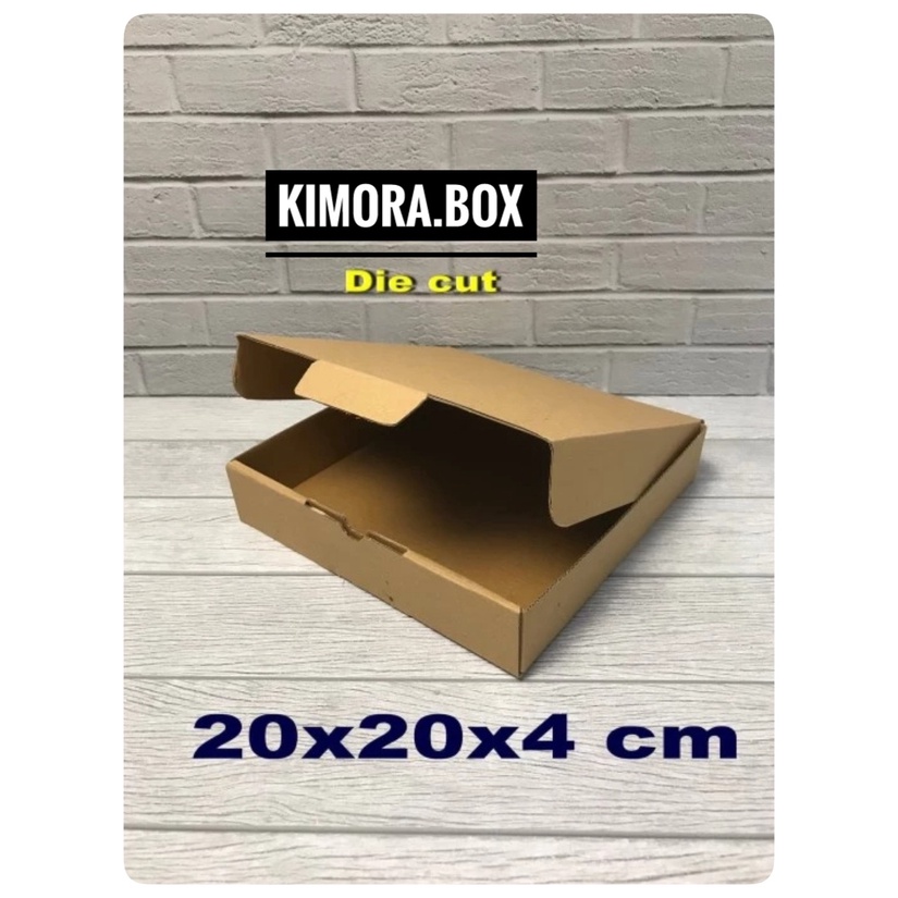 

Kardus karton uk.20x20x4 cm...die cut kotak untuk Souvenir -Baju-dll