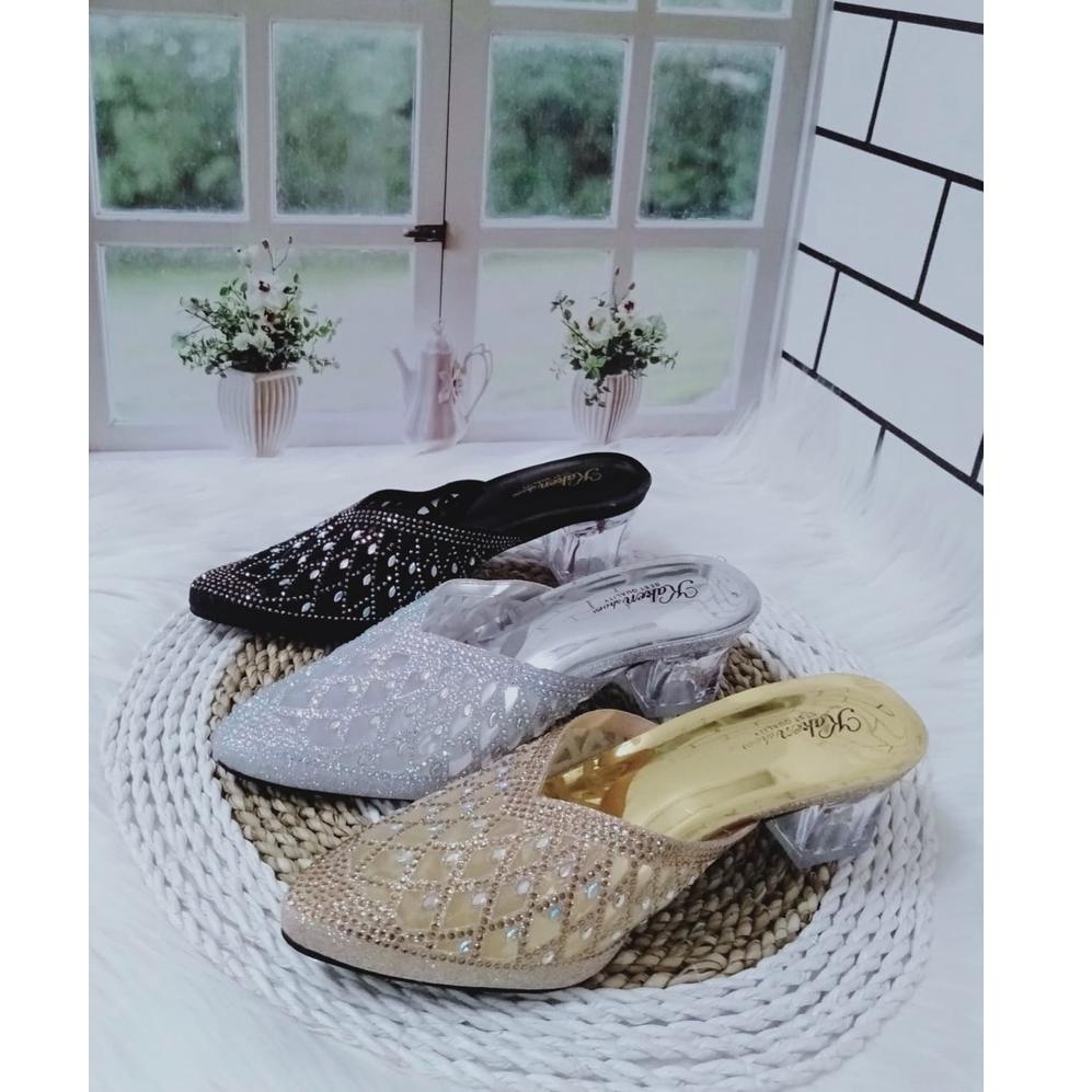 MENARIK SANDAL WEDGES WANITA /SANDAL PESTA WANITA/SANDAL WANITA/SANDAL HAK TINGGI/SANDAL IMPORT WANI