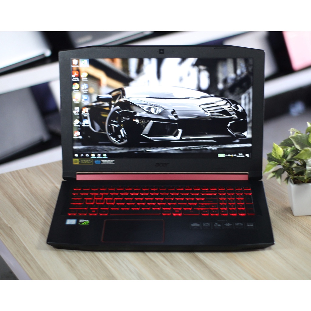 Gaming Acer Nitro 5 Layar Lebar Ram 8GB Intel Core I7- 8750H Nvidia Geforce GTX 1050 Hardisk 1TB