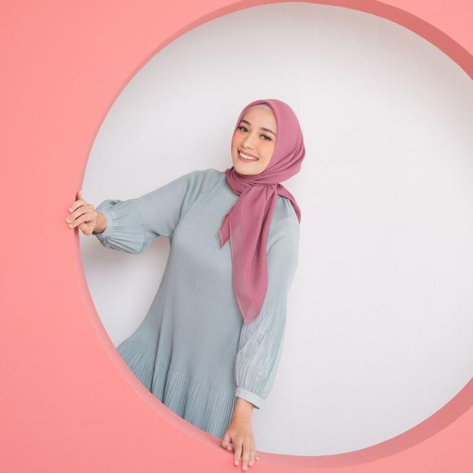 PARIS SCARF by Iskanti (New)