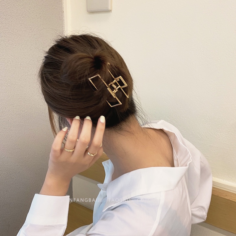 KLIP RAMBUT PREMIUM BESI PREMIUM GOLD MATTE EMAS DOFF KOREA PERSEGI PANJANG TRIANGLE SEGITIGA SQUARE LINGKARAN HALF CIRCLE MOON ELEGANT HAIRCLIP JEPIT RAMBUT JEPITAN WANITA ANAK CLAW METAL AKSESORIS RAMBUT HAIR ACCESSORIES