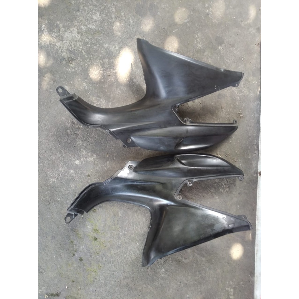 cover tangki tanki sambungan body suzuki  shogun 110 lama kotak kebo tornado