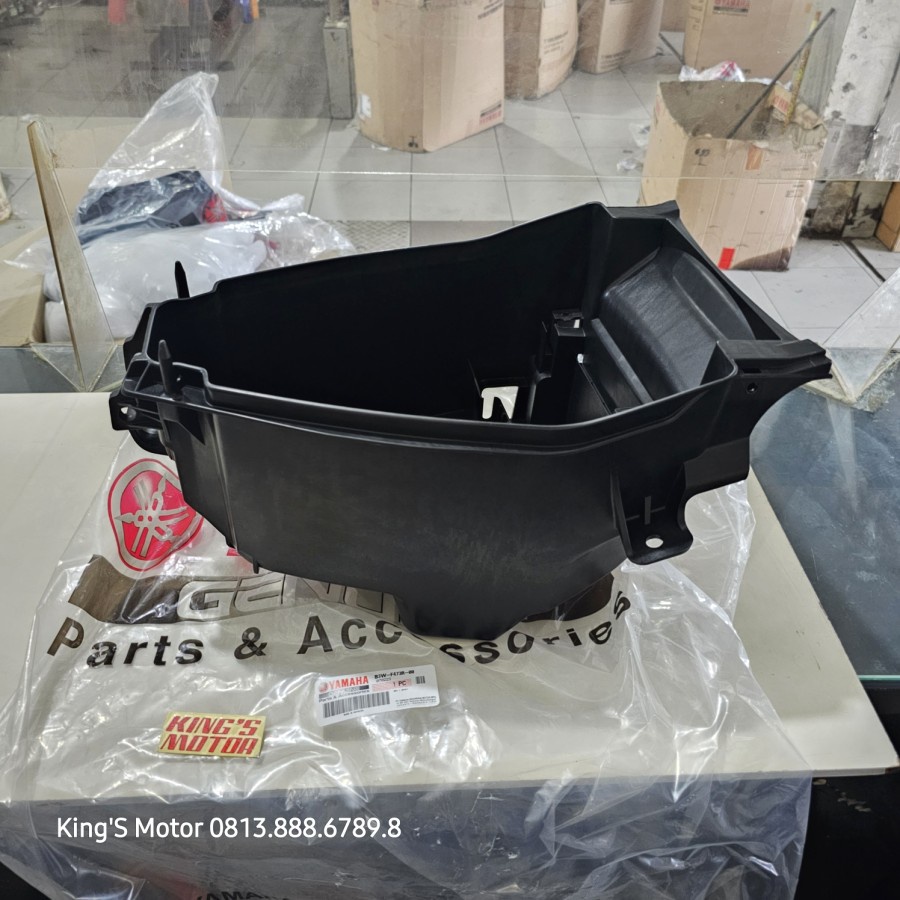 BOX BOK BAGASI TEMPAT HELM HELEM MIO GEAR 125 B3W F473R ASLI YAMAHA