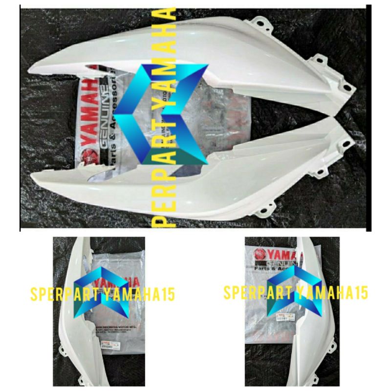 COVER BODY BELAKANG XMAX PUTIH YAMAHA ORIGINAL YGP