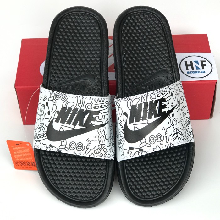 Sandal Pria Sandal Selop Pria BIG SIZE 46 Nike33 Benassi Summer Putih - Putih, 42(P5P7) Sendal Pria 