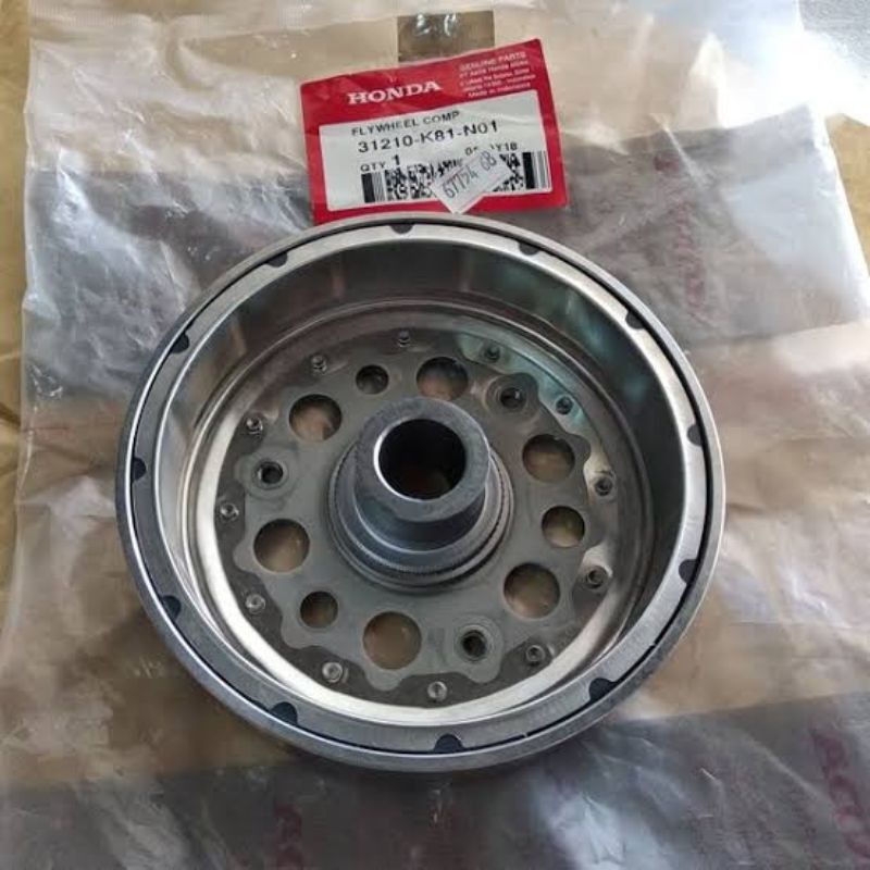 FLYWHEEL COMP  31210K81N01