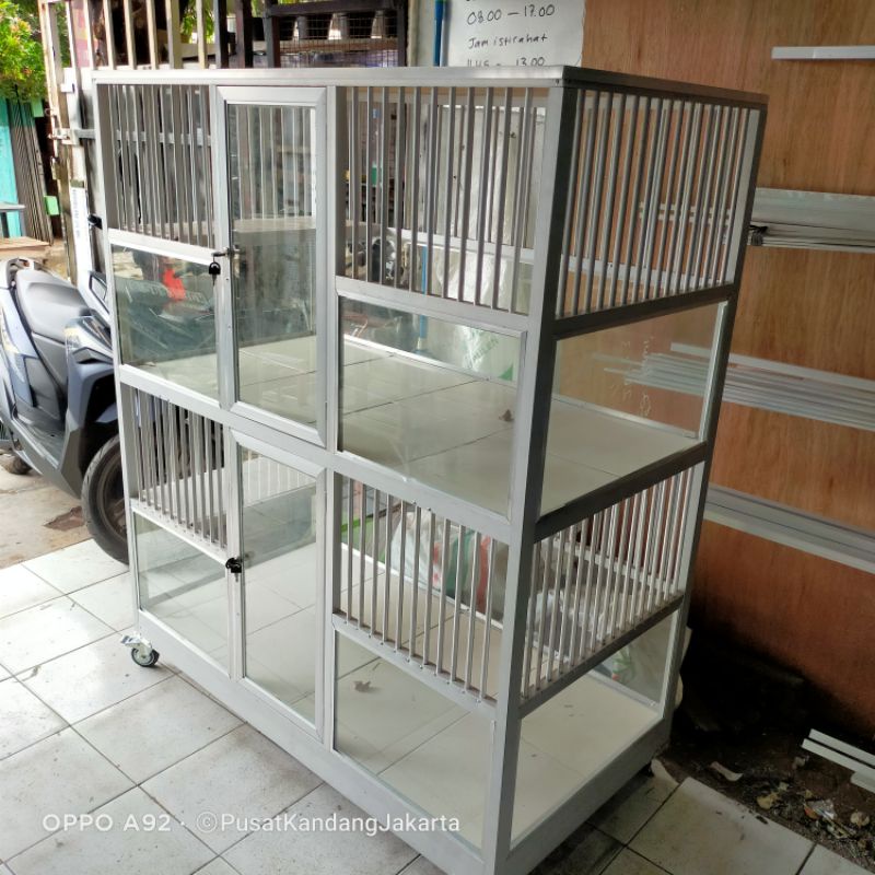 kandang kucing 2 kamar tingkat