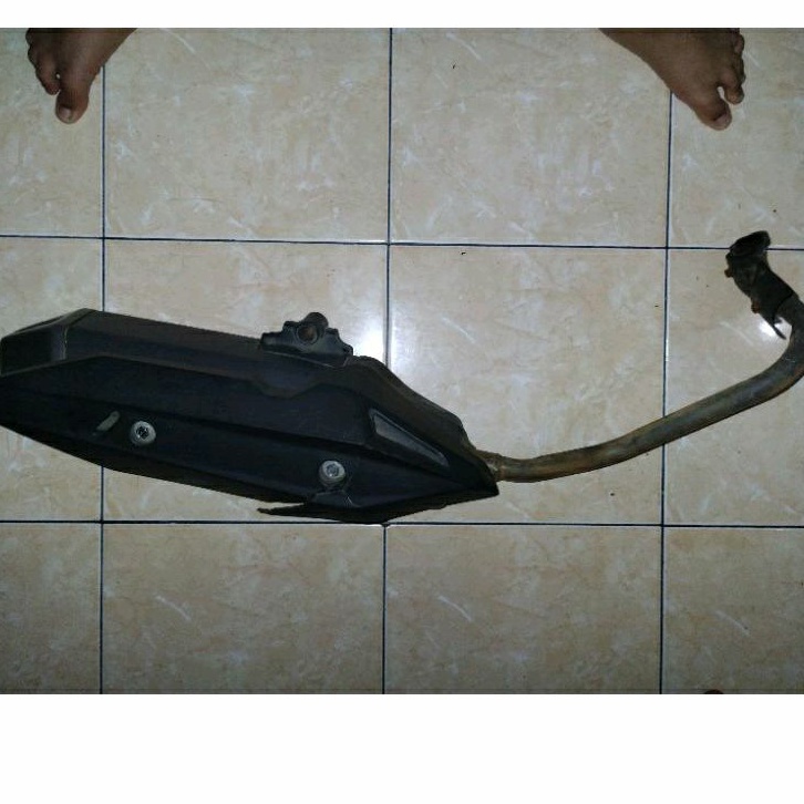 knalpot all new vario 150 standar ori ahm mines tameng knalpot retak sedikit