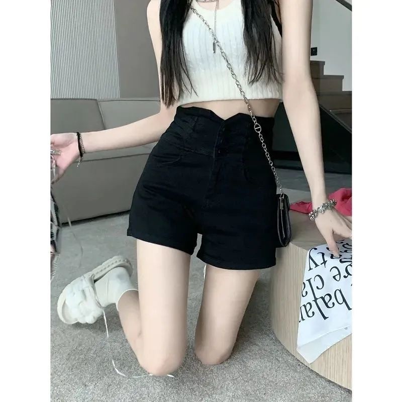 Red Hot Girl Black Jeans Wanita 2023 Musim Panas Desain Baru Tinggi Pinggang Slim A-line Super Celana Pendek Celana Hot Pants