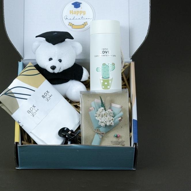 

✶ HAMPERS GIFT BOX KADO WISUDA CEWEK | HAMPERS WISUDA CEWEK ☄