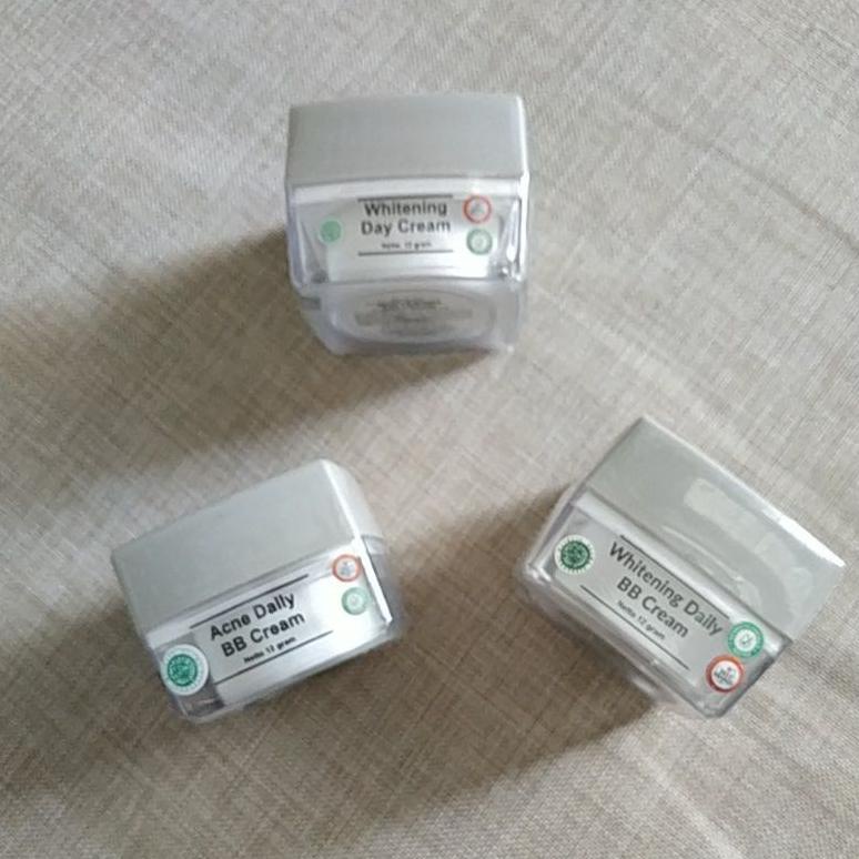 DISCOUNT  Whitening day cream ms glow / cream siang ms glow / krim pagi ultimate acne msglow BB crea