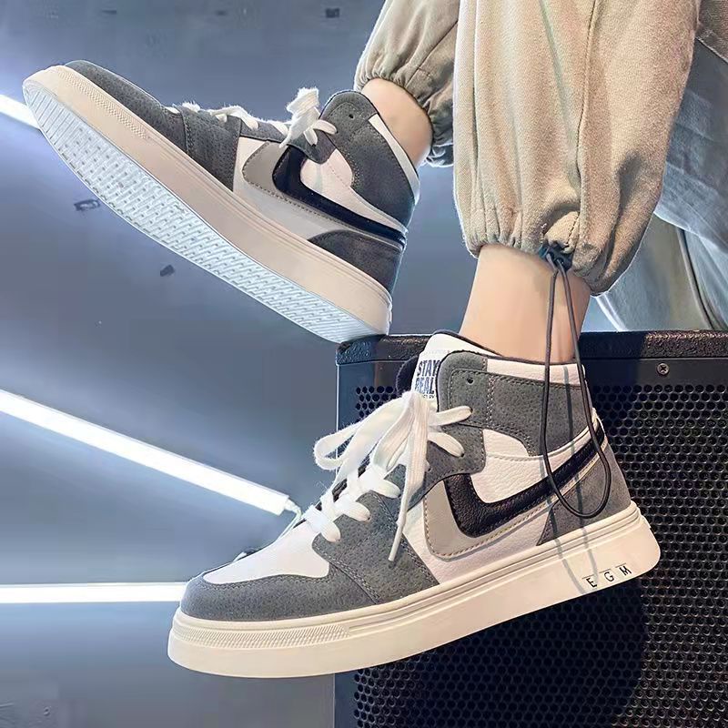 Sepatu sneakers pria tebaru high type tinggi AIR ALTWO original import berkualitas tinggi model terbaru