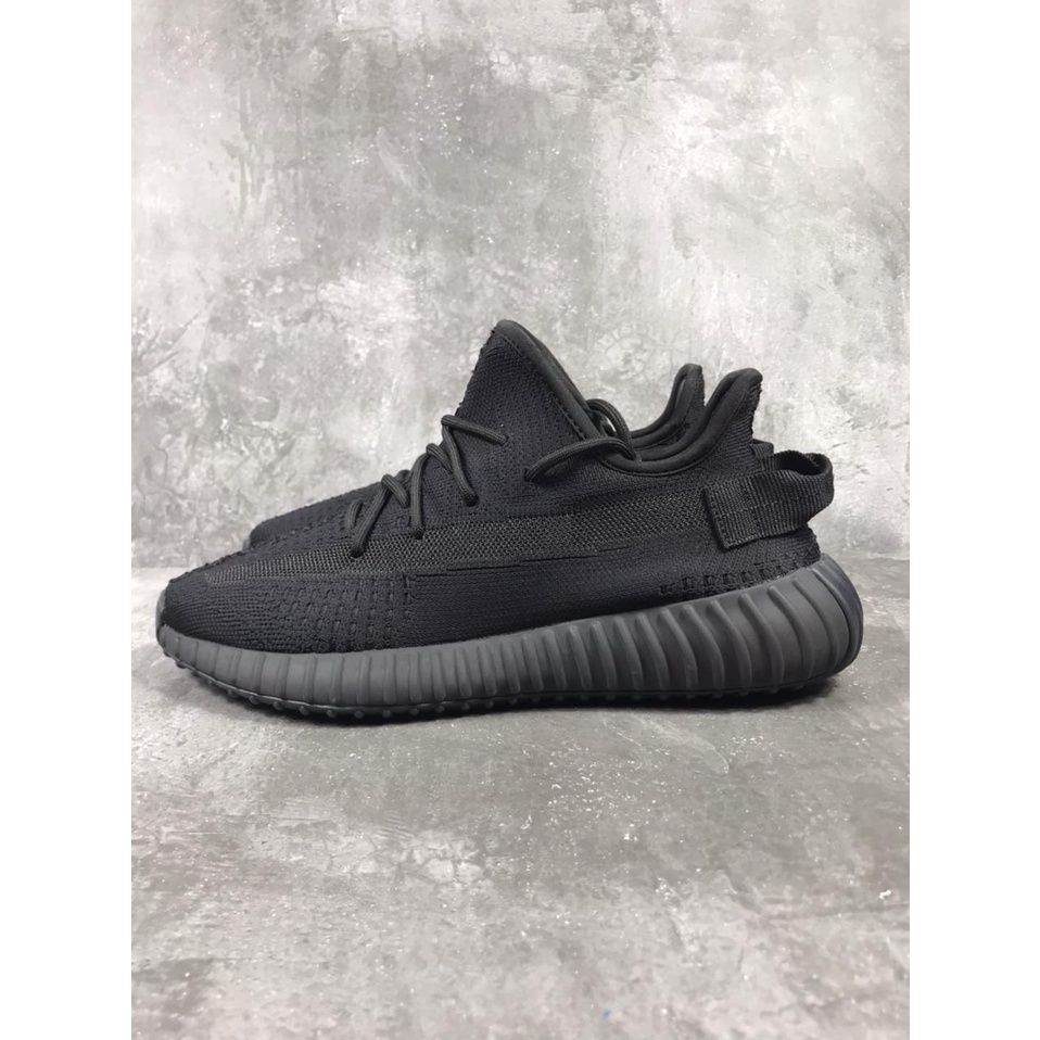 adidas Yeezy Boost 350 V2 Onyx - HQ4540, 100% Real Pic.