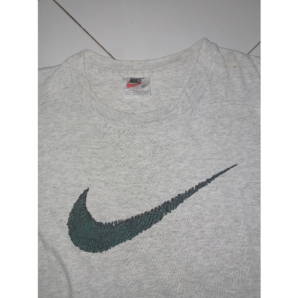 kaos vtg nike