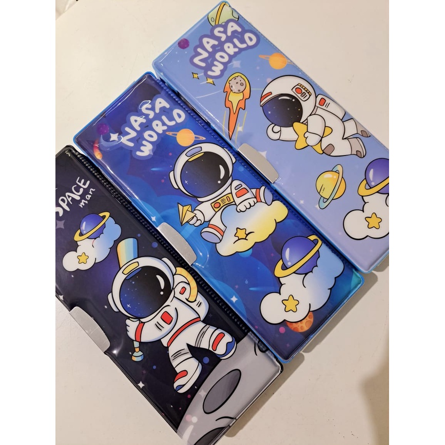 

TEMPAT PENSIL MAGNET GALAXI DENGAN RAUTAN