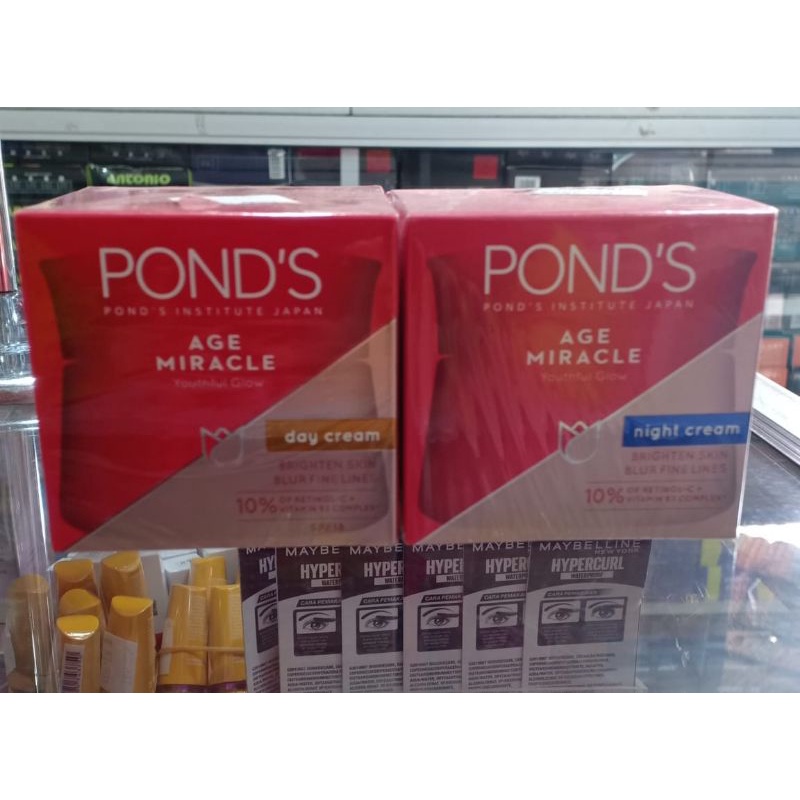 POND'S AGE MIRACLE  ANTI AGING DAY & NIGHT CREAM