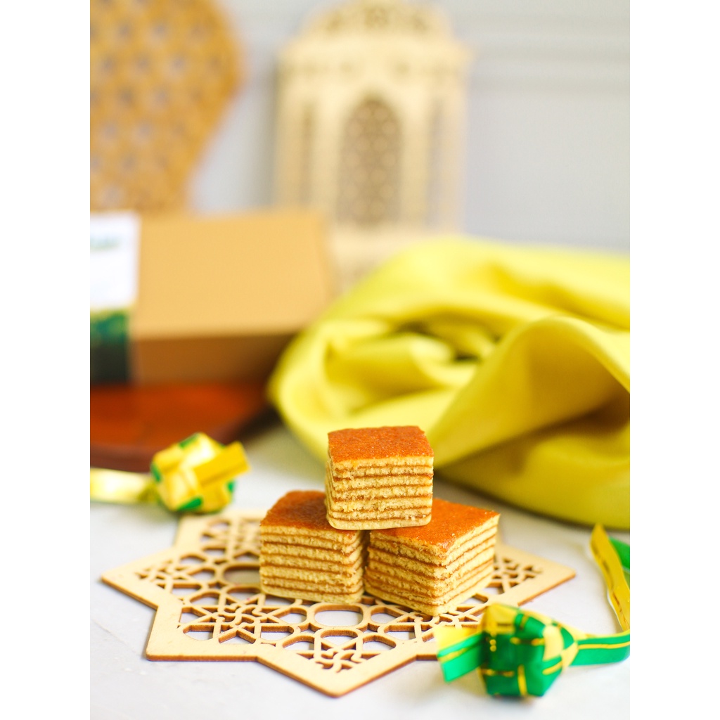 

HAMPERS LEBARAN EID MUBARAK LAPIS MELAYU BITE