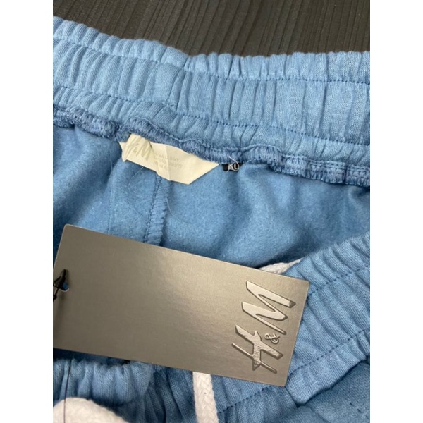 CELANA PENDEK H&amp;M BLUE FULL TAG LABEL CASUAL HYPE