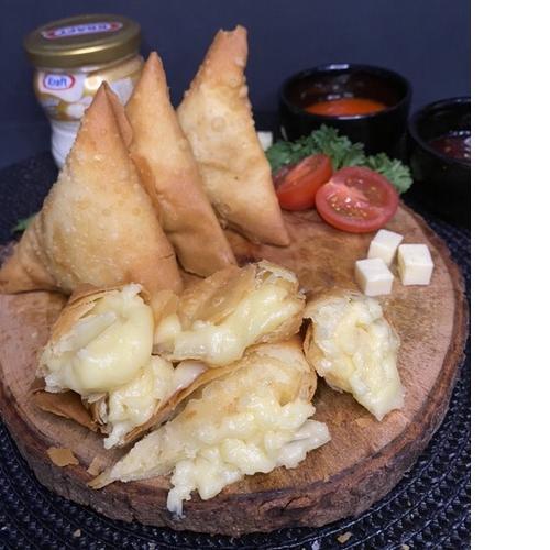 

✭ SAMBOZA CHEESY MELT ☆