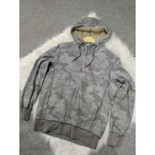 UNIQLO Hoodie Ziper