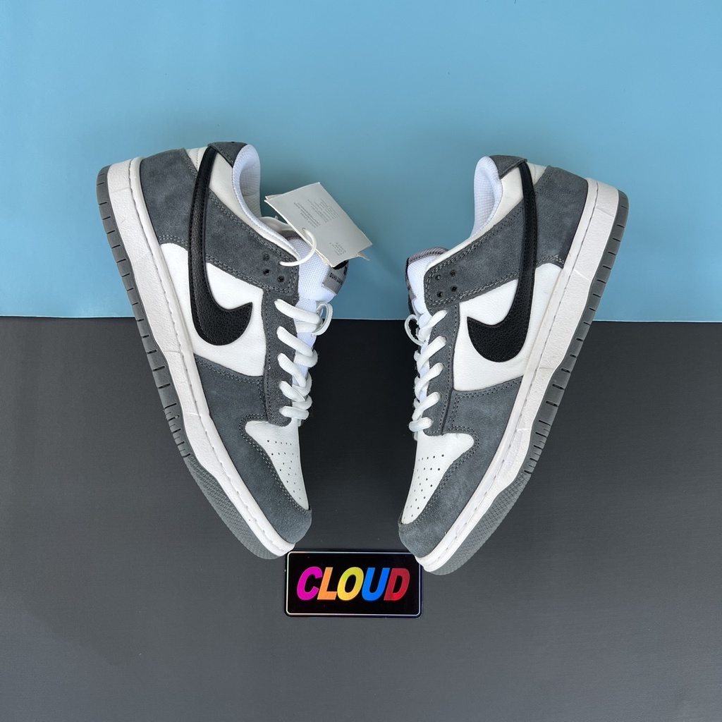 Sepatu NK SB Dunk Low Grey White PK