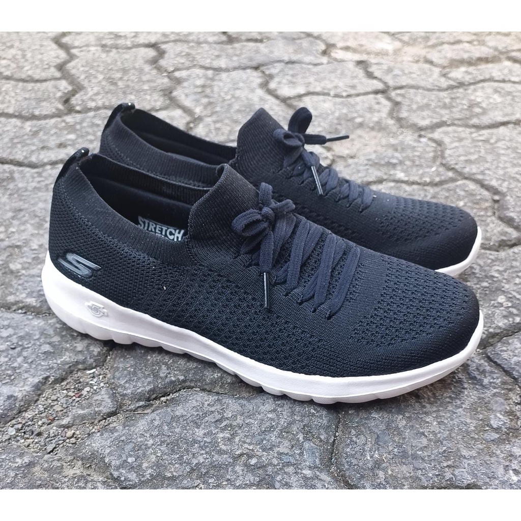 NEW ONE !! SKECHERS WANITA / SEPATU LARI / SNEAKERS WANITA / SKECHERS JOY FRESH VIEW